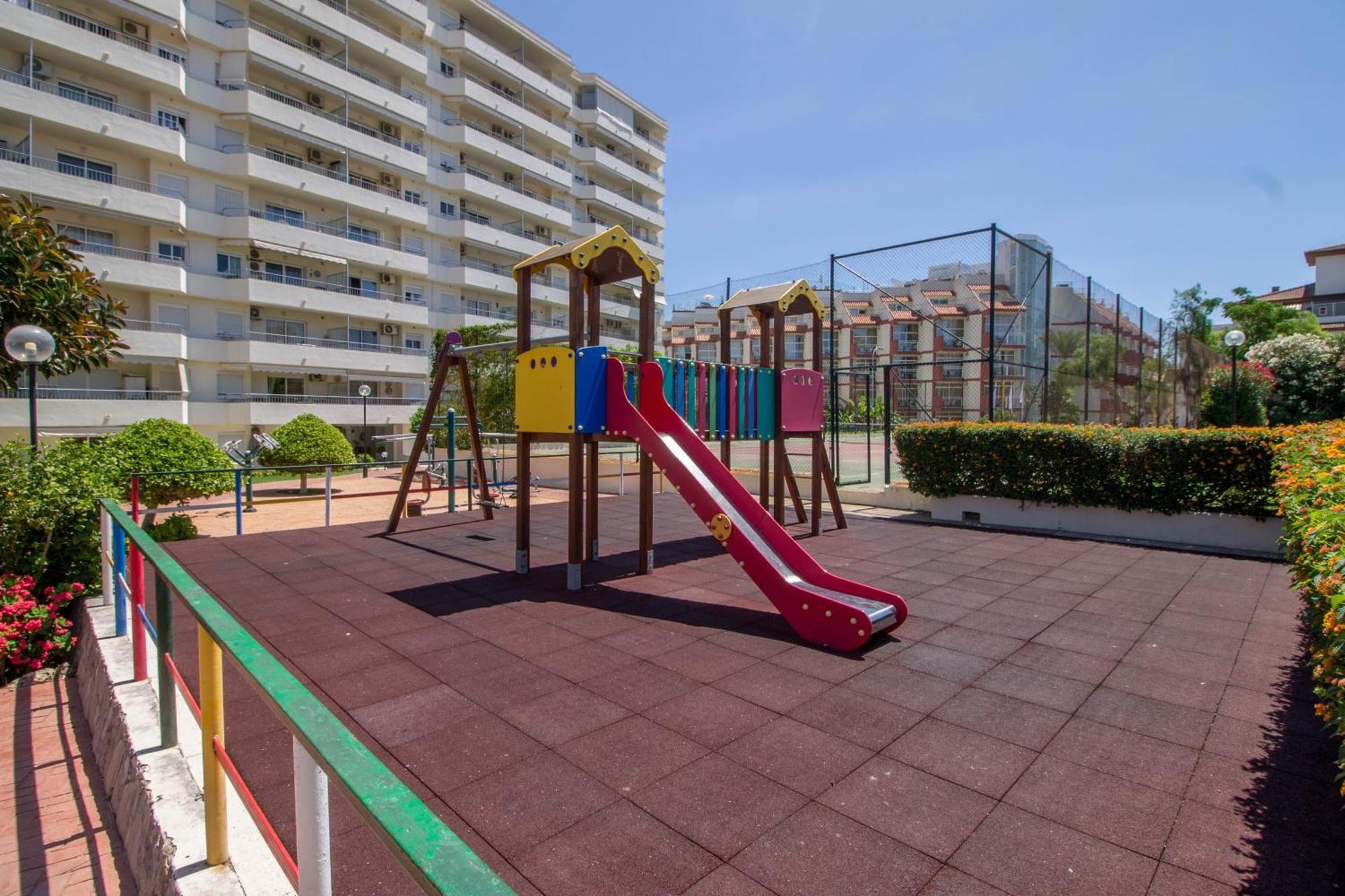 Carihuela Palace 417 By Ivi Real Estate Torremolinos Exteriér fotografie