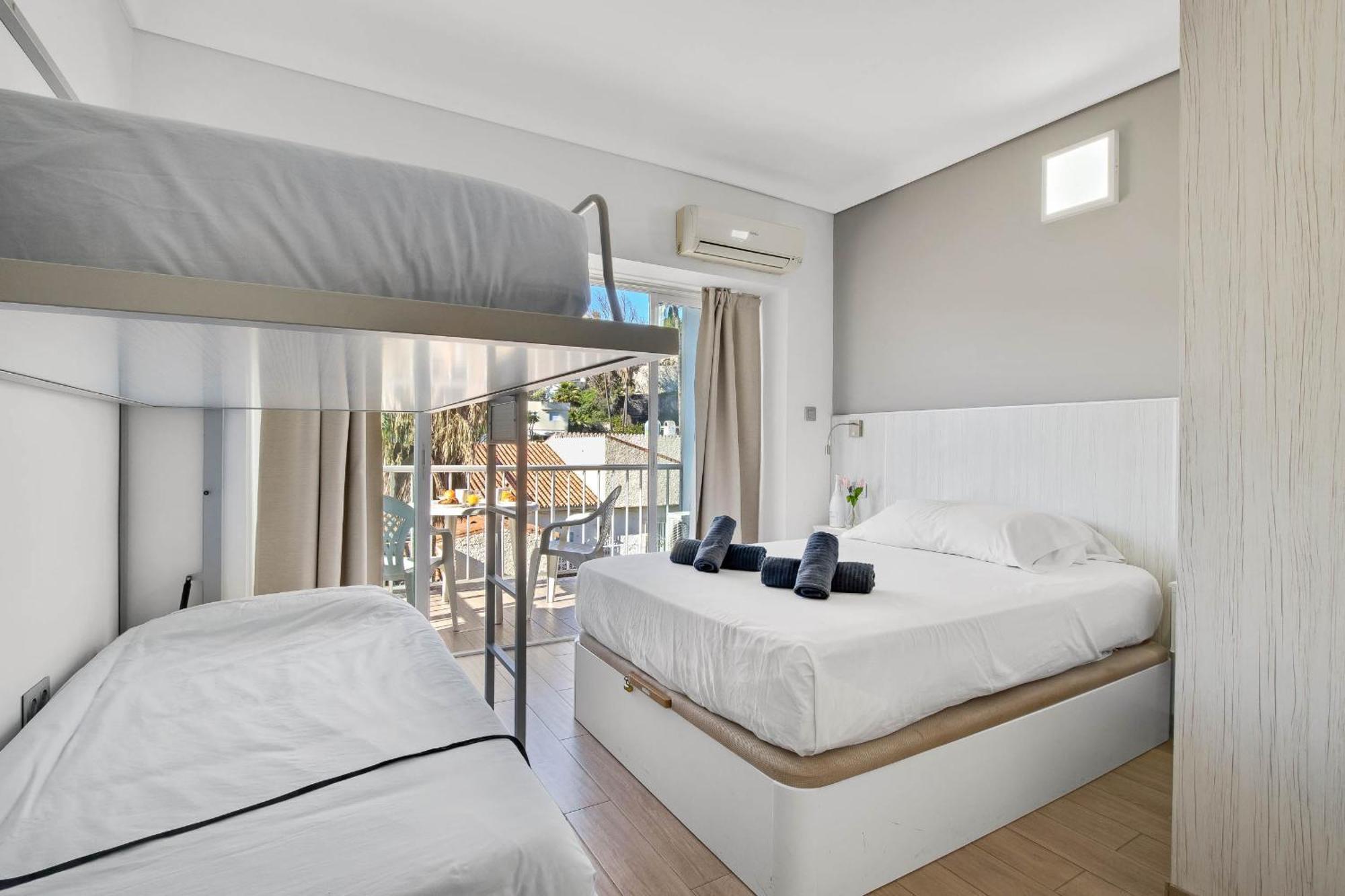 Carihuela Palace 417 By Ivi Real Estate Torremolinos Exteriér fotografie