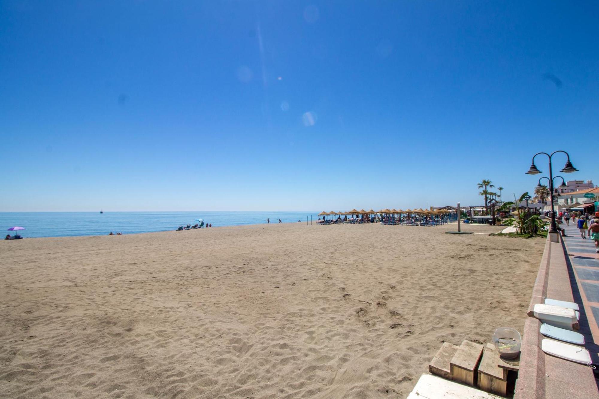 Carihuela Palace 417 By Ivi Real Estate Torremolinos Exteriér fotografie